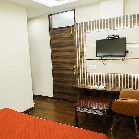 Hotel Batra Home Nizamuddin New Delhi Luaran gambar