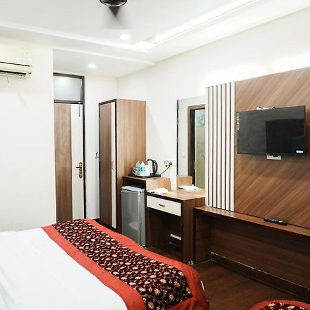 Hotel Batra Home Nizamuddin New Delhi Luaran gambar