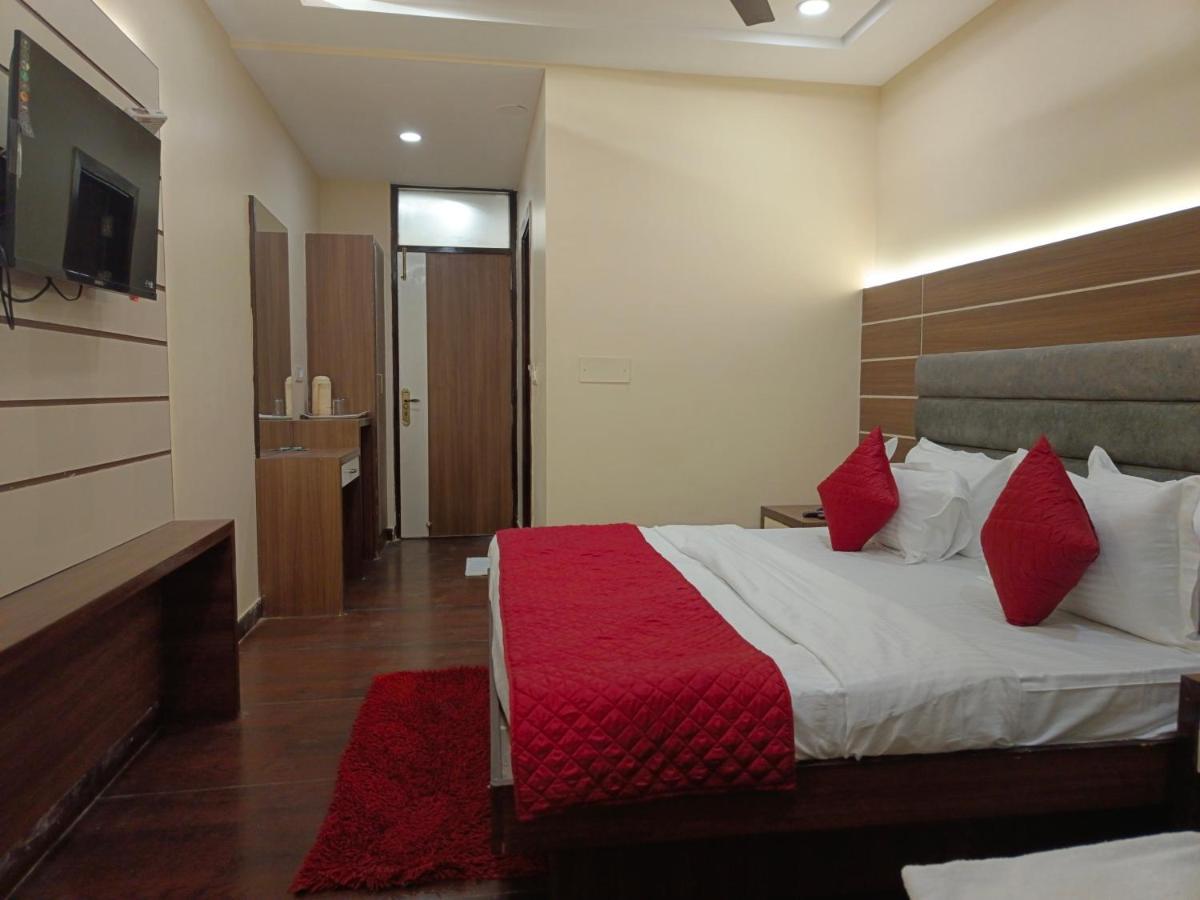 Hotel Batra Home Nizamuddin New Delhi Luaran gambar