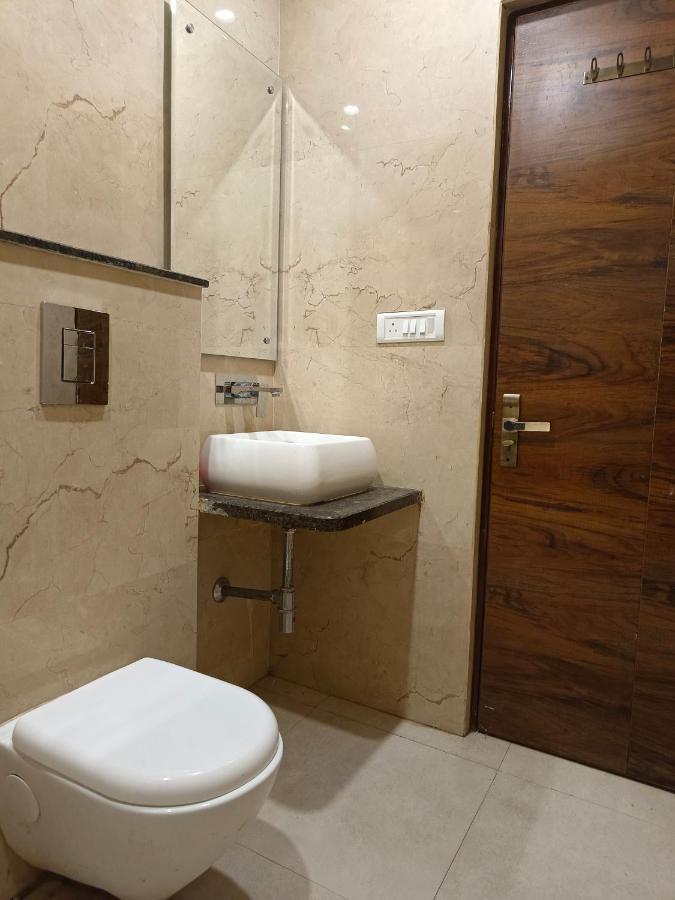Hotel Batra Home Nizamuddin New Delhi Luaran gambar