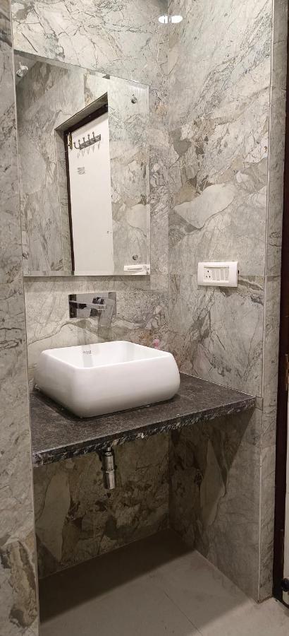 Hotel Batra Home Nizamuddin New Delhi Luaran gambar