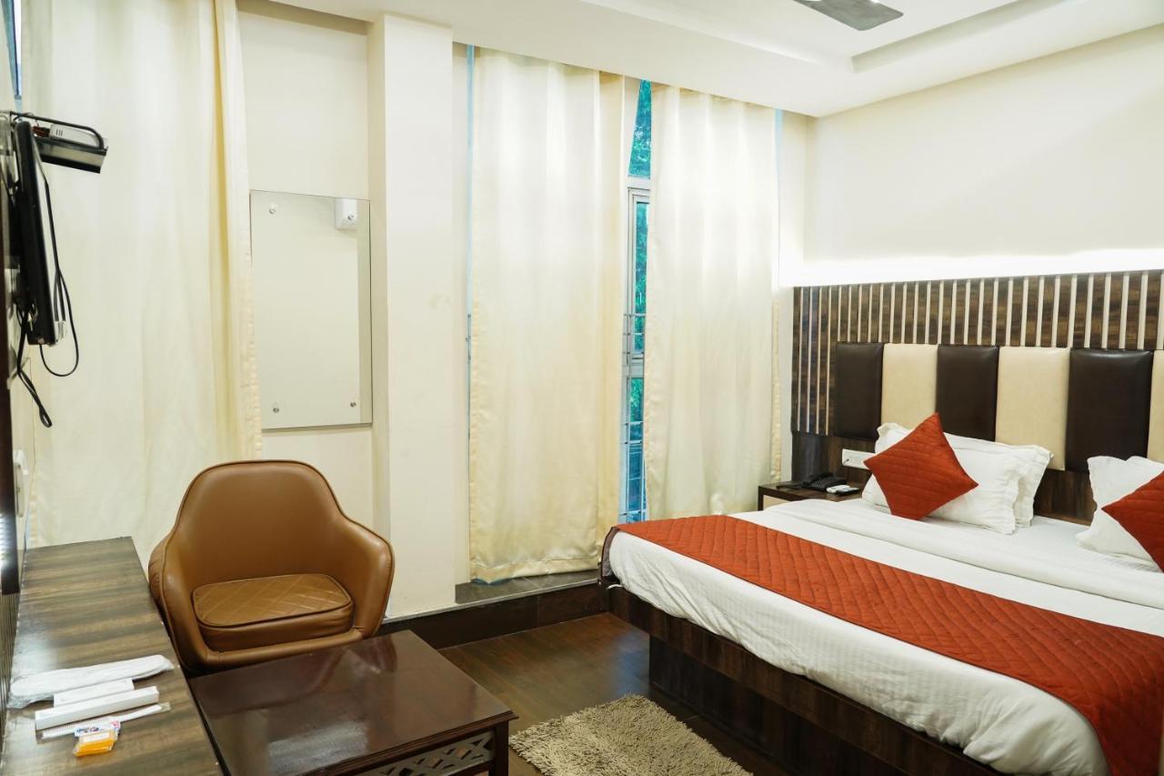 Hotel Batra Home Nizamuddin New Delhi Luaran gambar